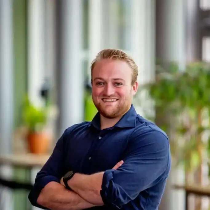 Teun van Kleef, Social Brothers